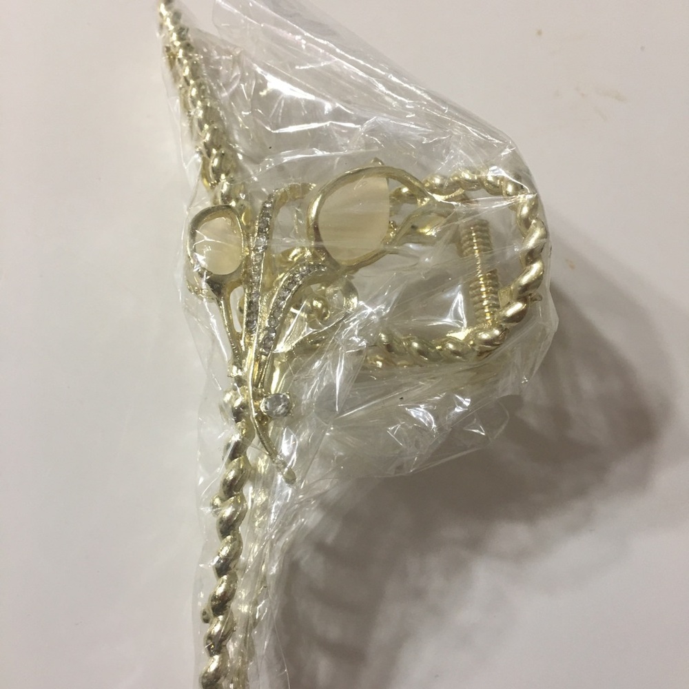 Tulip flower claw clip for hair accessories